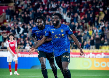 Le dou ivoirien de Nice Jeremie Boga (à d.) et Evann Guessand