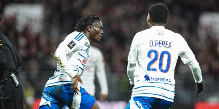 Abdoul Ouattara (à g.)