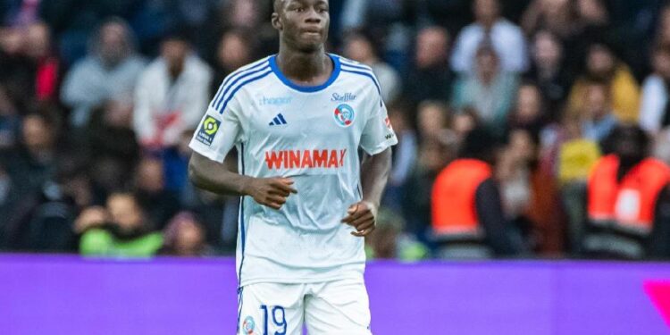 Top 5 des meilleurs milieux de terrain africains de Ligue 1 cette saison 2024/25