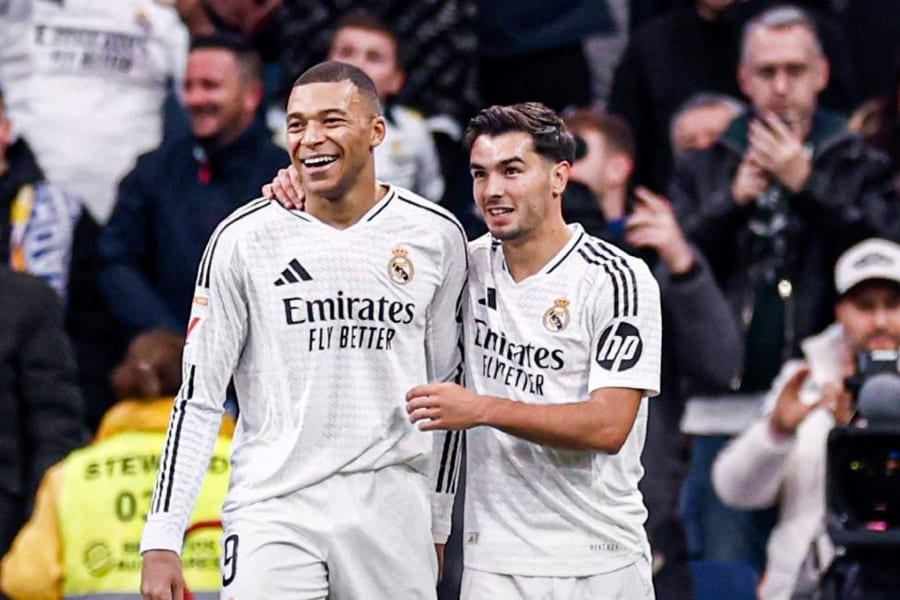 Kylian Mbappe et Brahim Diaz (à d.)
